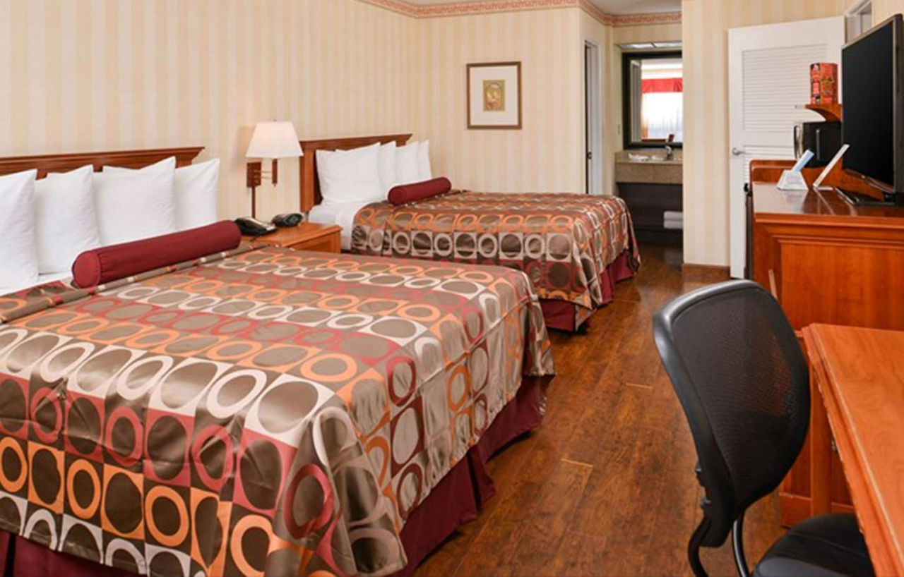 Western Raffles & Hotel 3*