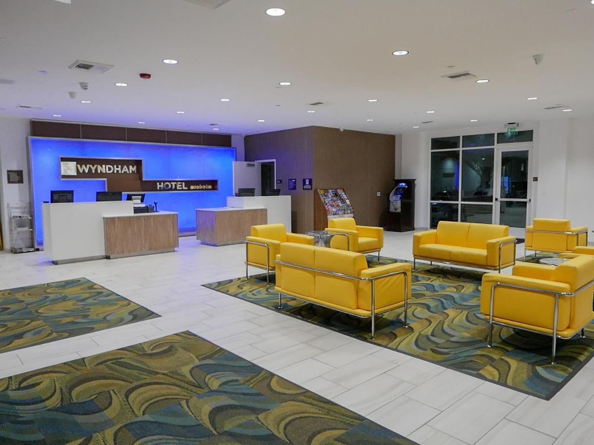 Wyndham Hotel 3*