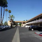 Rainbow Inn
