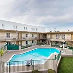 Americas Best Value Inn & Suites Anaheim