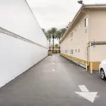 Americas Best Value Inn & Suites Anaheim