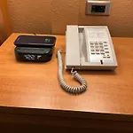 Anaheim Islander Inn And Suites Near Park And Convention Center
