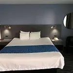 Travelodge Inn & Suites By Wyndham Anaheim On Disneyland Dr