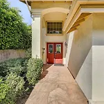 8 Mi To Disneyland Spacious Home In Orange!