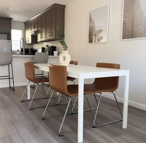 Modern Retreat 1 Mi. From Disney