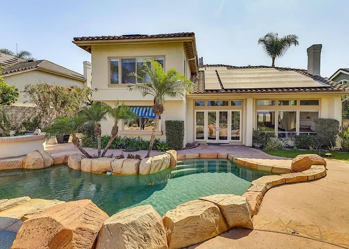 8 Mi To Disneyland Spacious Home In Orange!