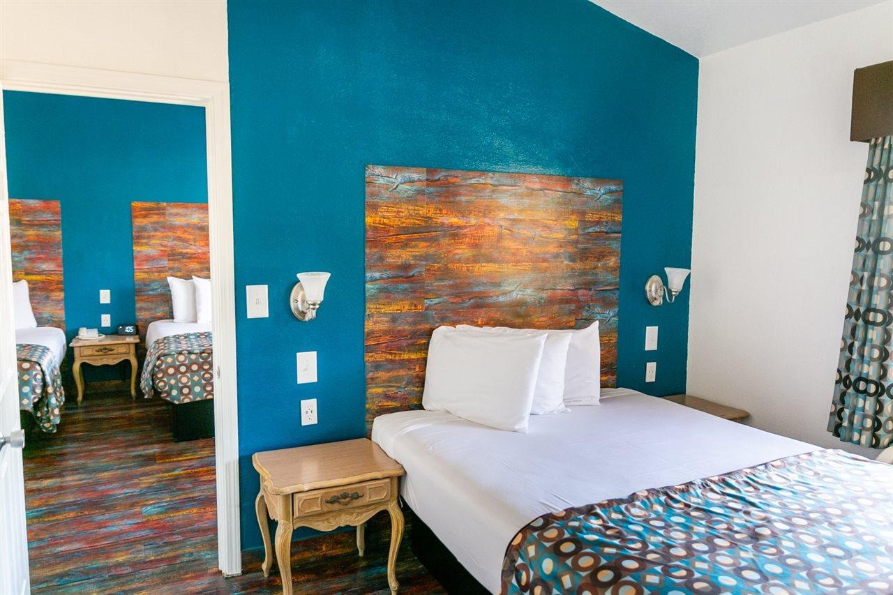 Motel Discovery And Anaheim