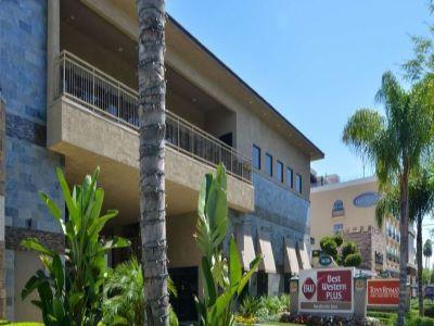 Hotel Western 3*