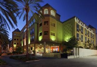 Desert Palms Hotel