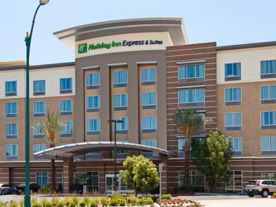 Express & Area By Ihg Hotel Anaheim