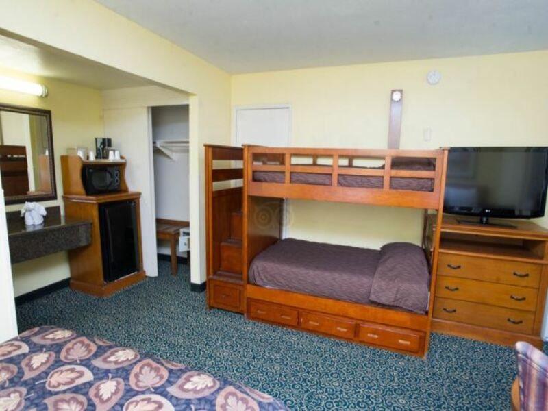 Del Sol Motel