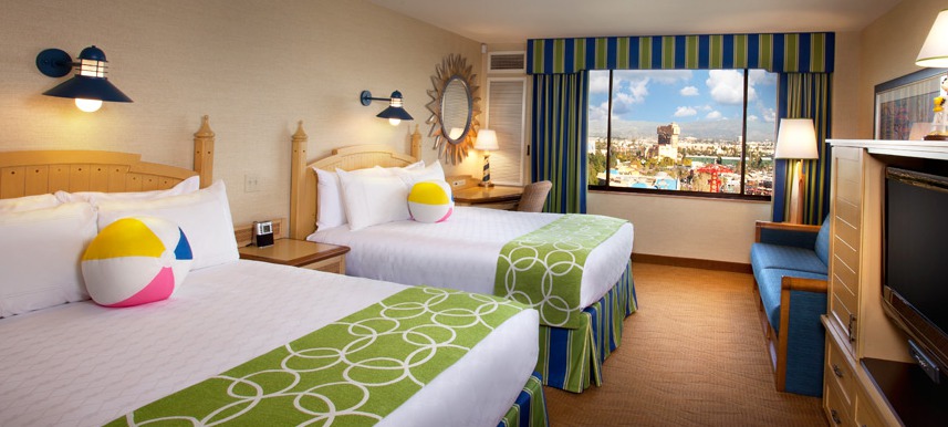 Disneys Paradise Pier 4*