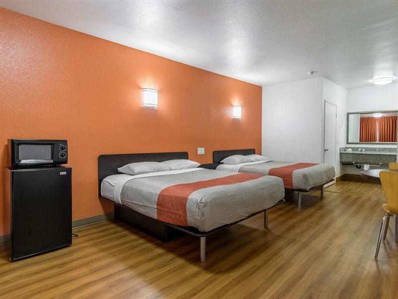 6-anaheim, Ca - Buena Park Hotel