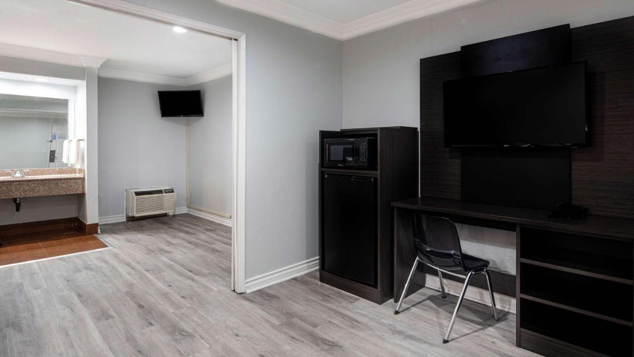 6-anaheim, Ca - Convention Center Hotel Anaheim