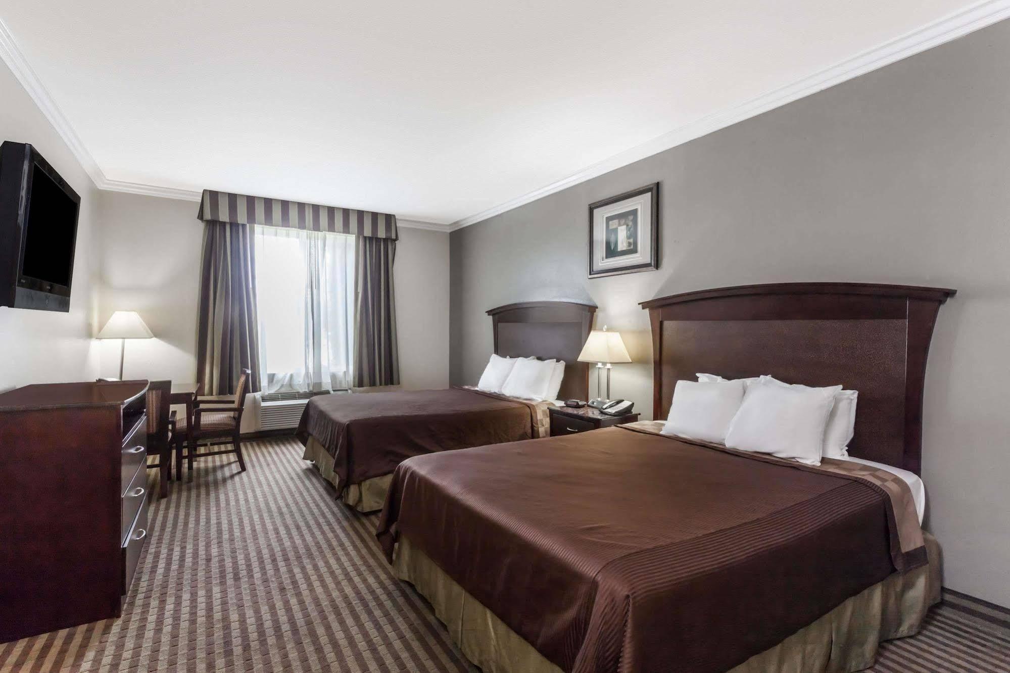 Harbor & Hotel Anaheim