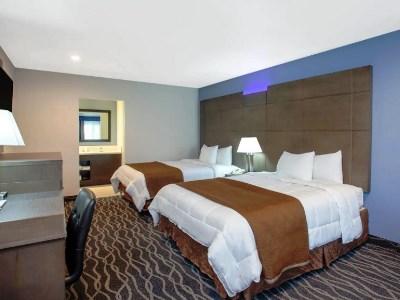 Hotel Travelodge & By Wyndham On Disneyland Dr
