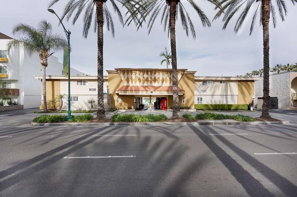Hotel Americas Value & Anaheim
