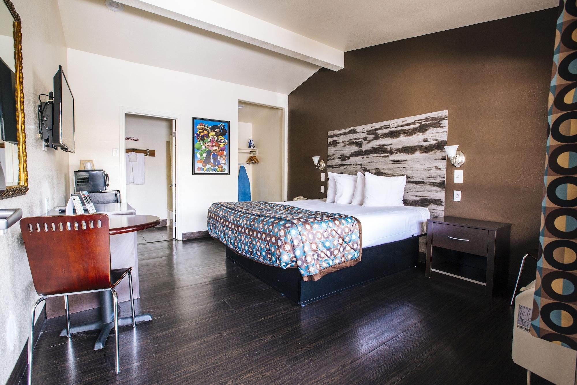 Motel Discovery And Anaheim