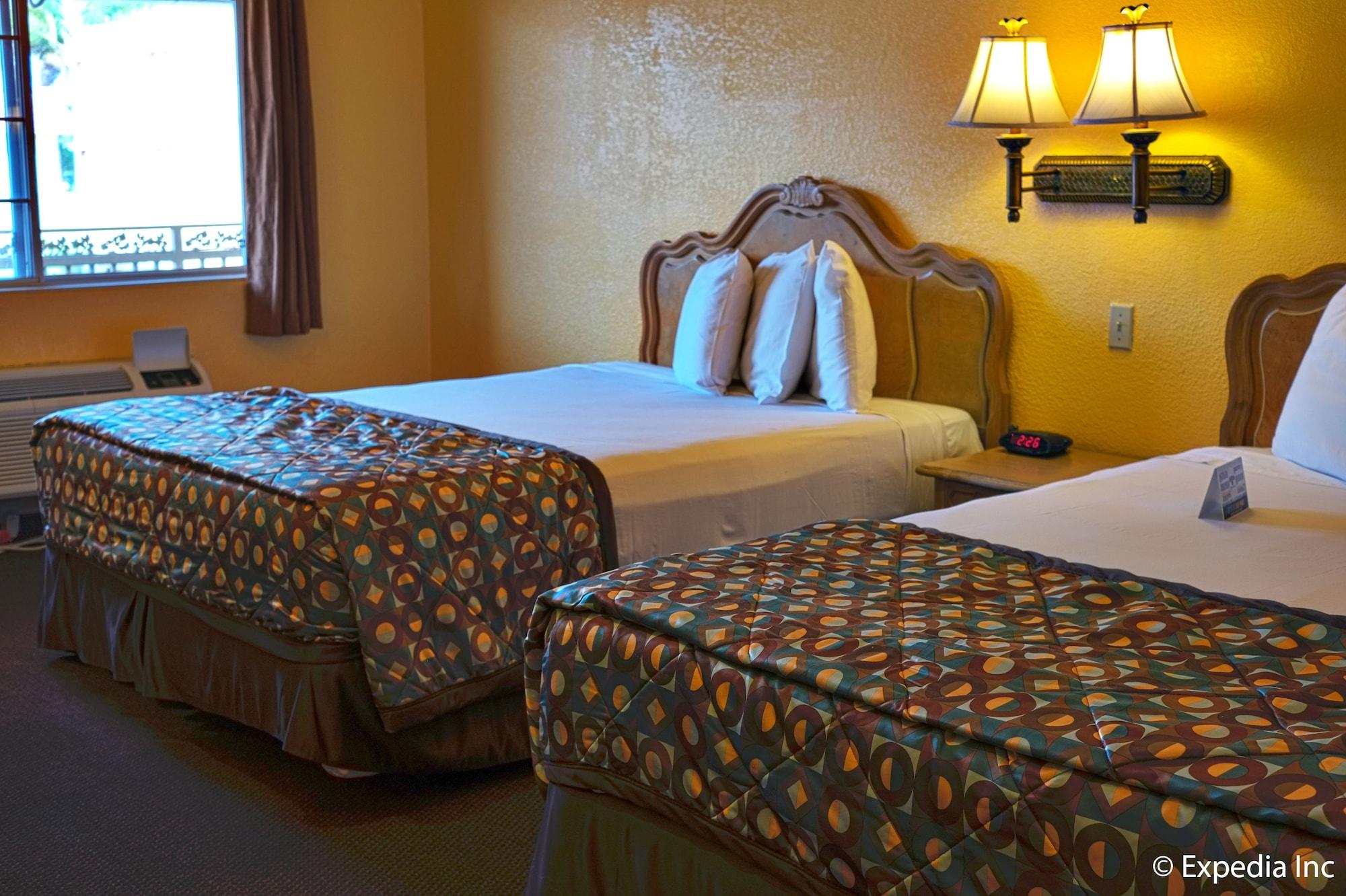 Discovery And Motel Anaheim