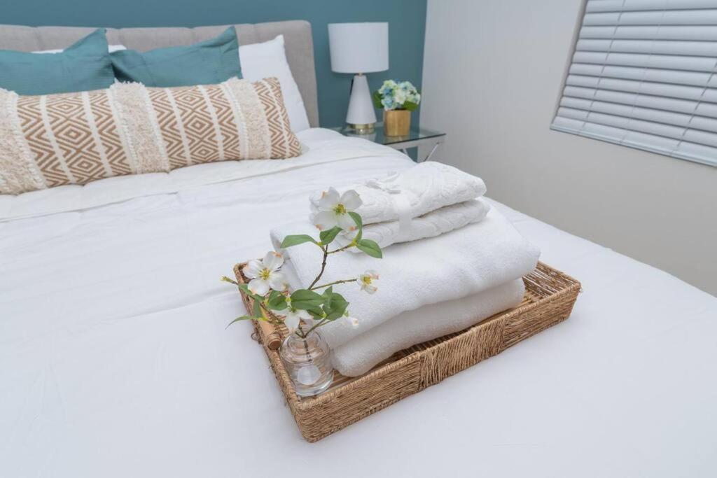 Amazing 2 Bedroom 7 Min From Disneyland W Free Parking * Anaheim