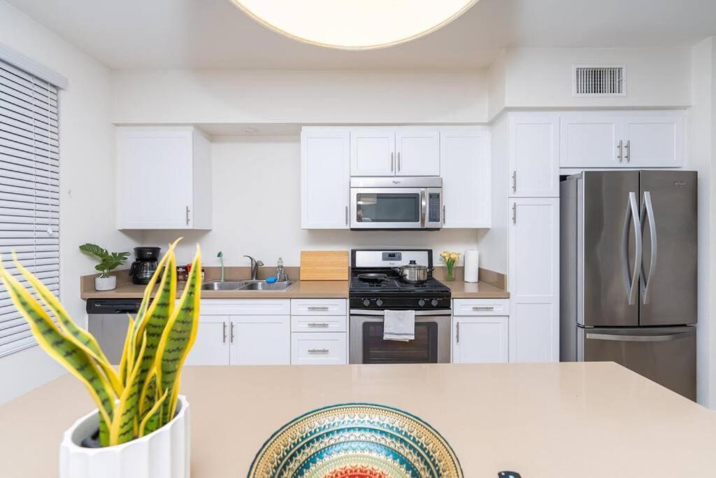 Amazing 2 Bedroom 7 Min From Disneyland W Free Parking