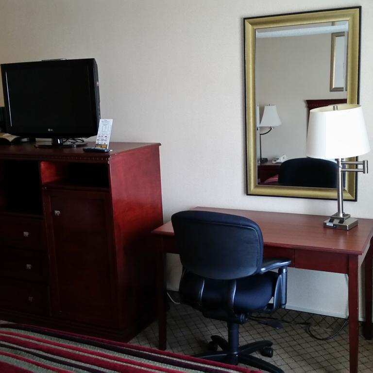 Express - West Hotel