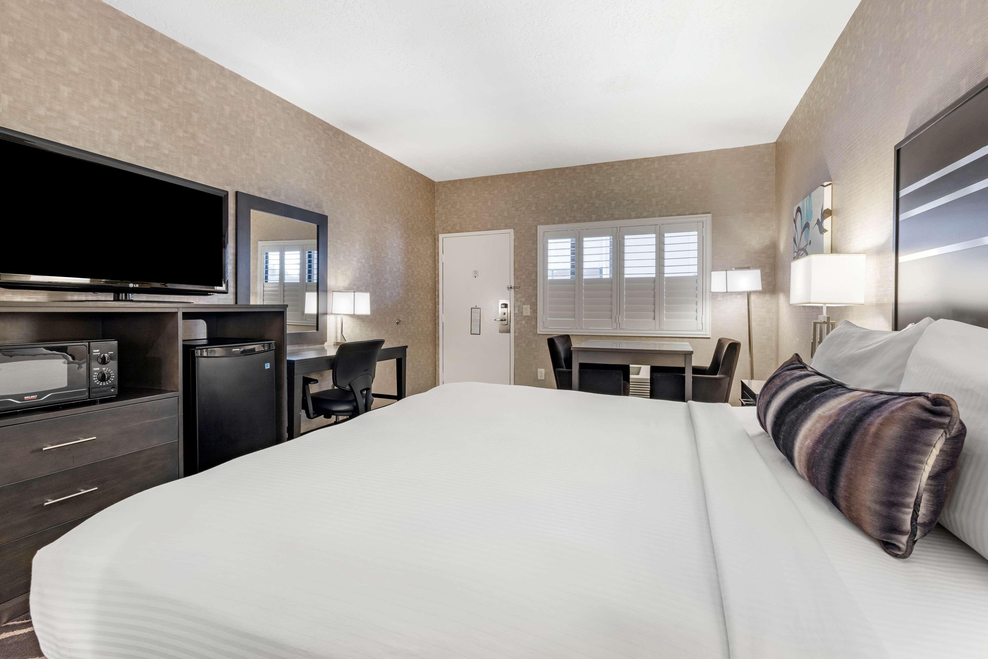Western Park Place - Mini Hotel 3*