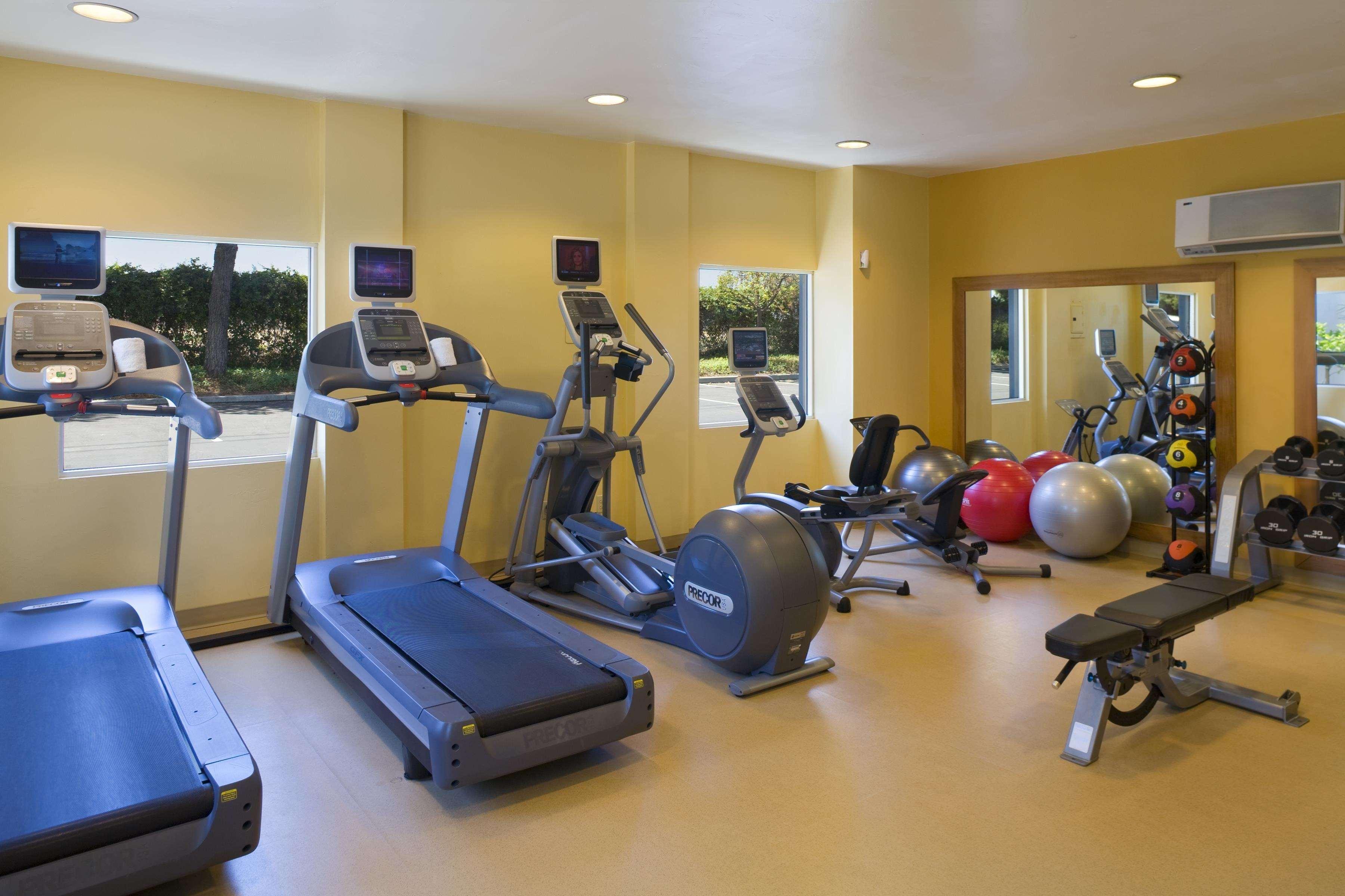 Embassy By Hilton North 4*