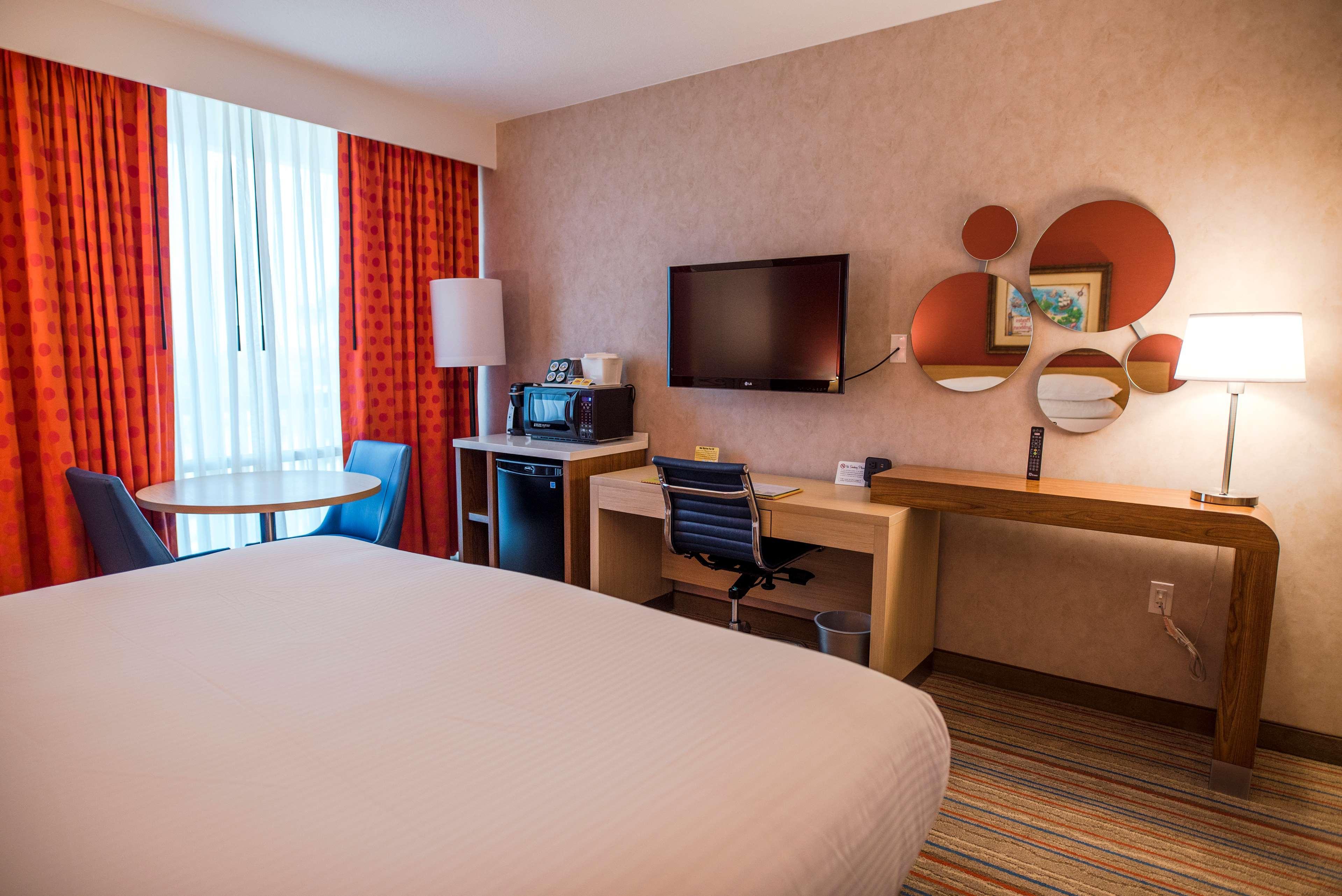 Hotel Howard Johnson By Wyndham & Water Playground 3*