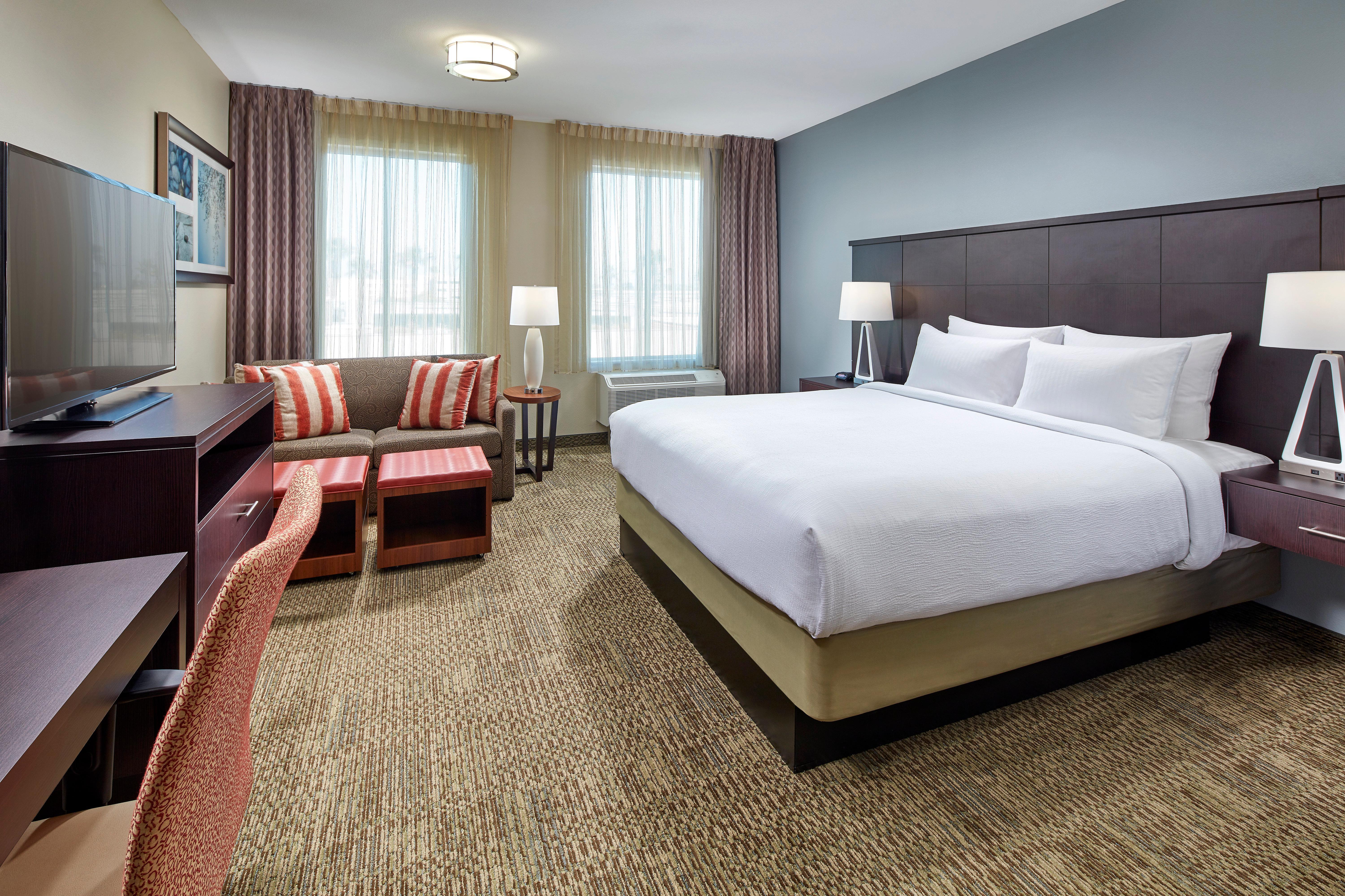 Staybridge At The Park By Ihg 3*