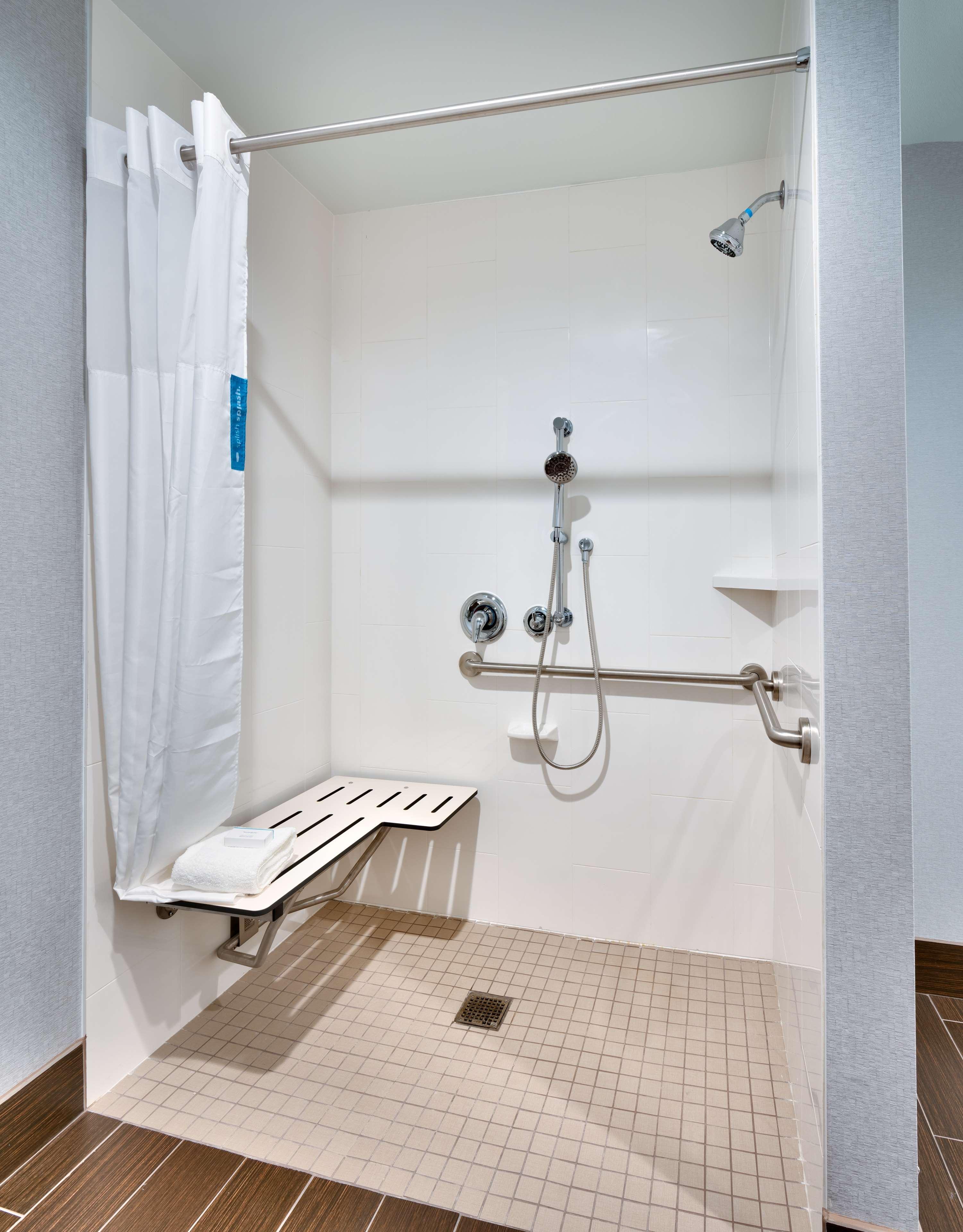 Hotel Hampton & Convention Center
