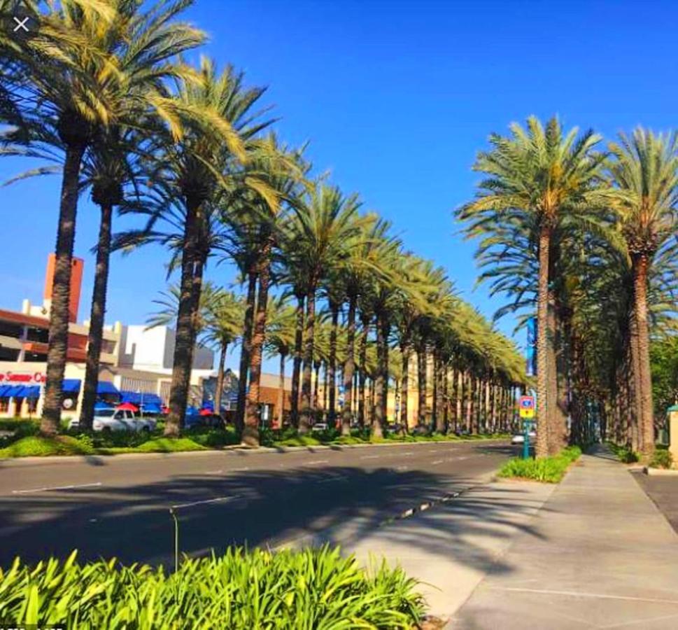 Bposhtels * Anaheim