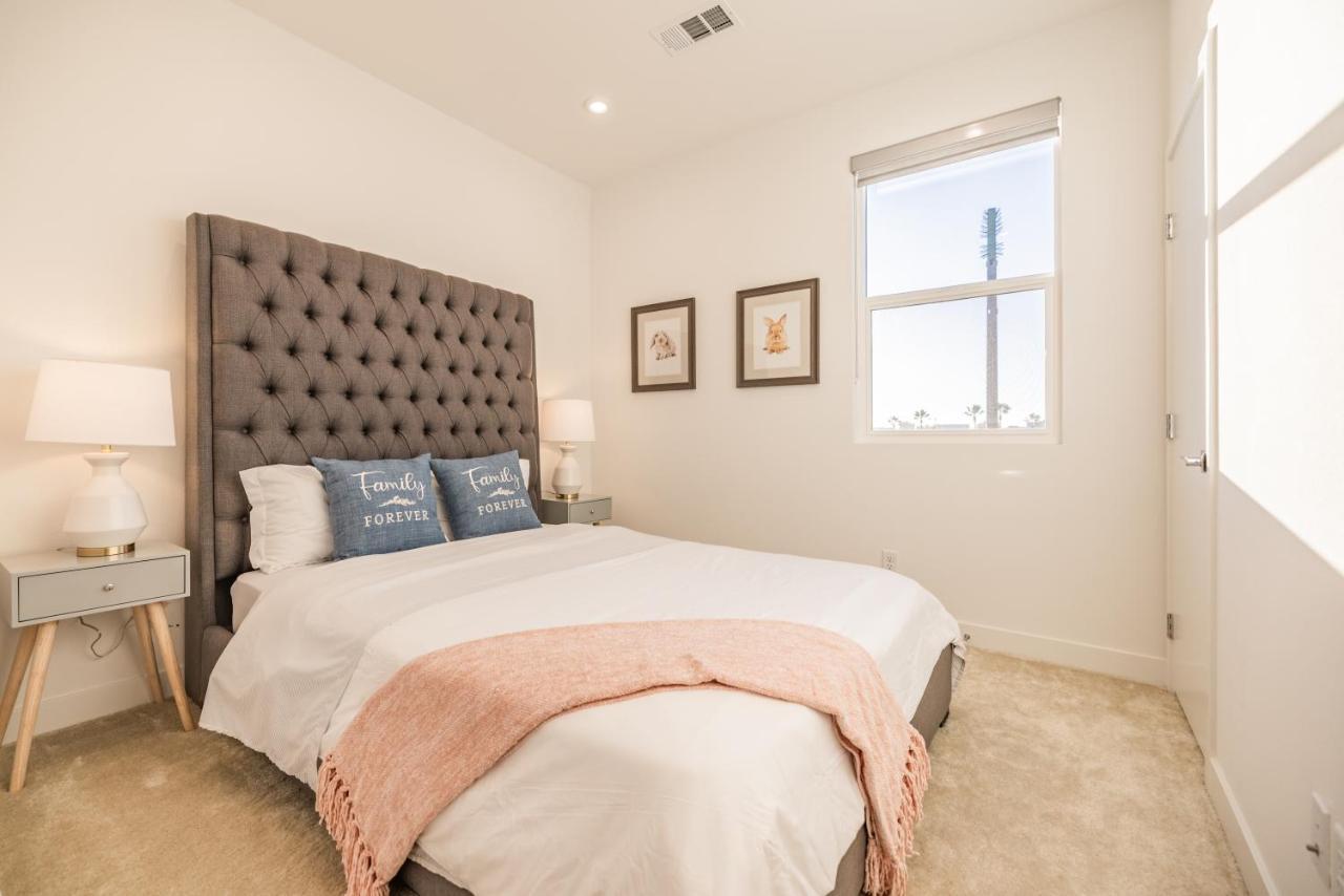 Villa Firework View 3 Bedrooms Townhouse Kitchen Fast Wifi Anaheim