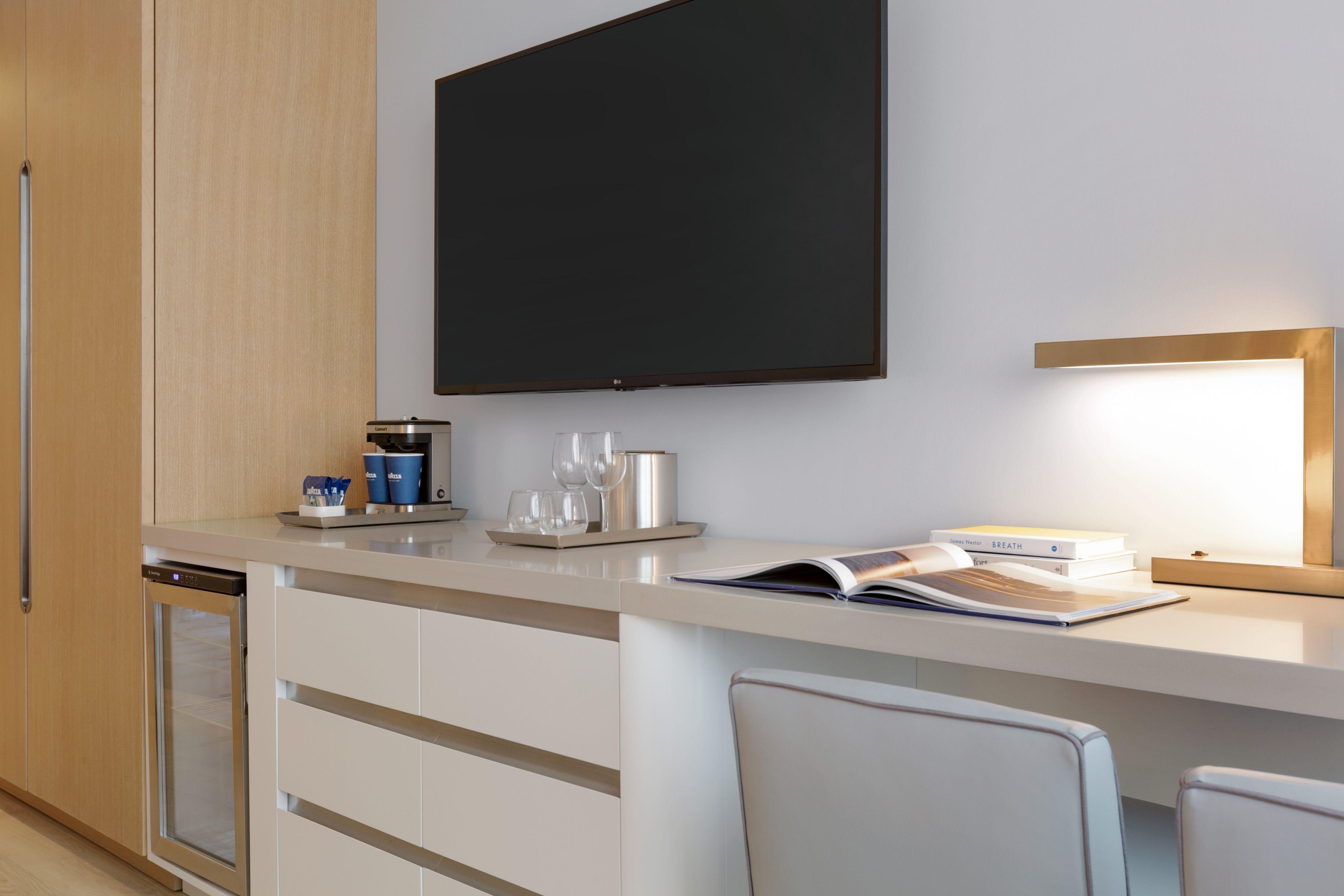 The Viv Hotel, Anaheim, A Tribute Portfolio Hotel