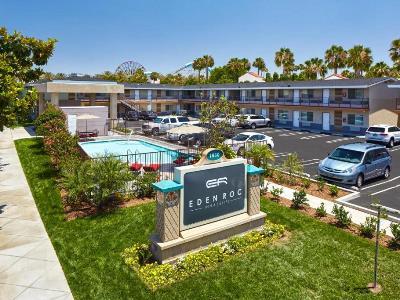 Eden Roc & Near The Maingate Motel