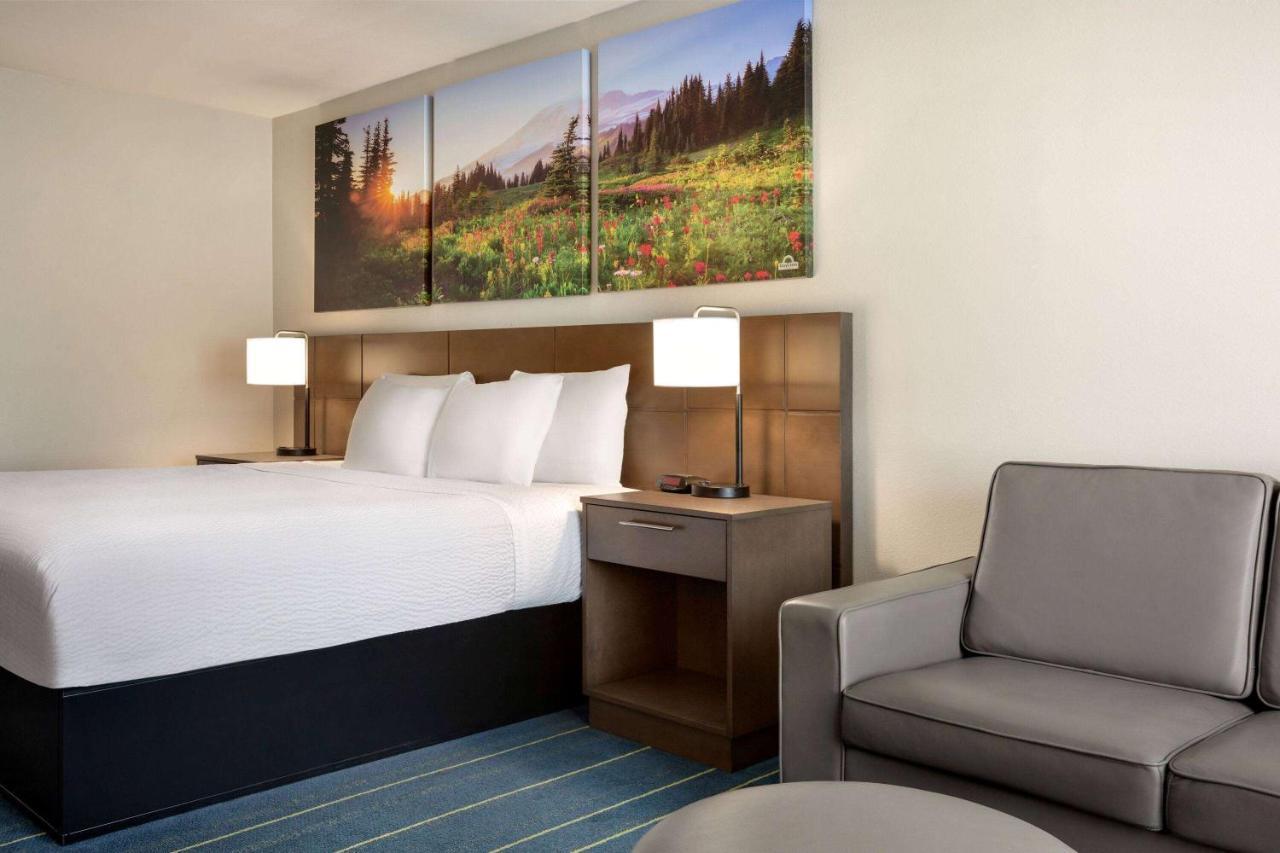 Days & By Wyndham At Disneyland Park Motel 2*