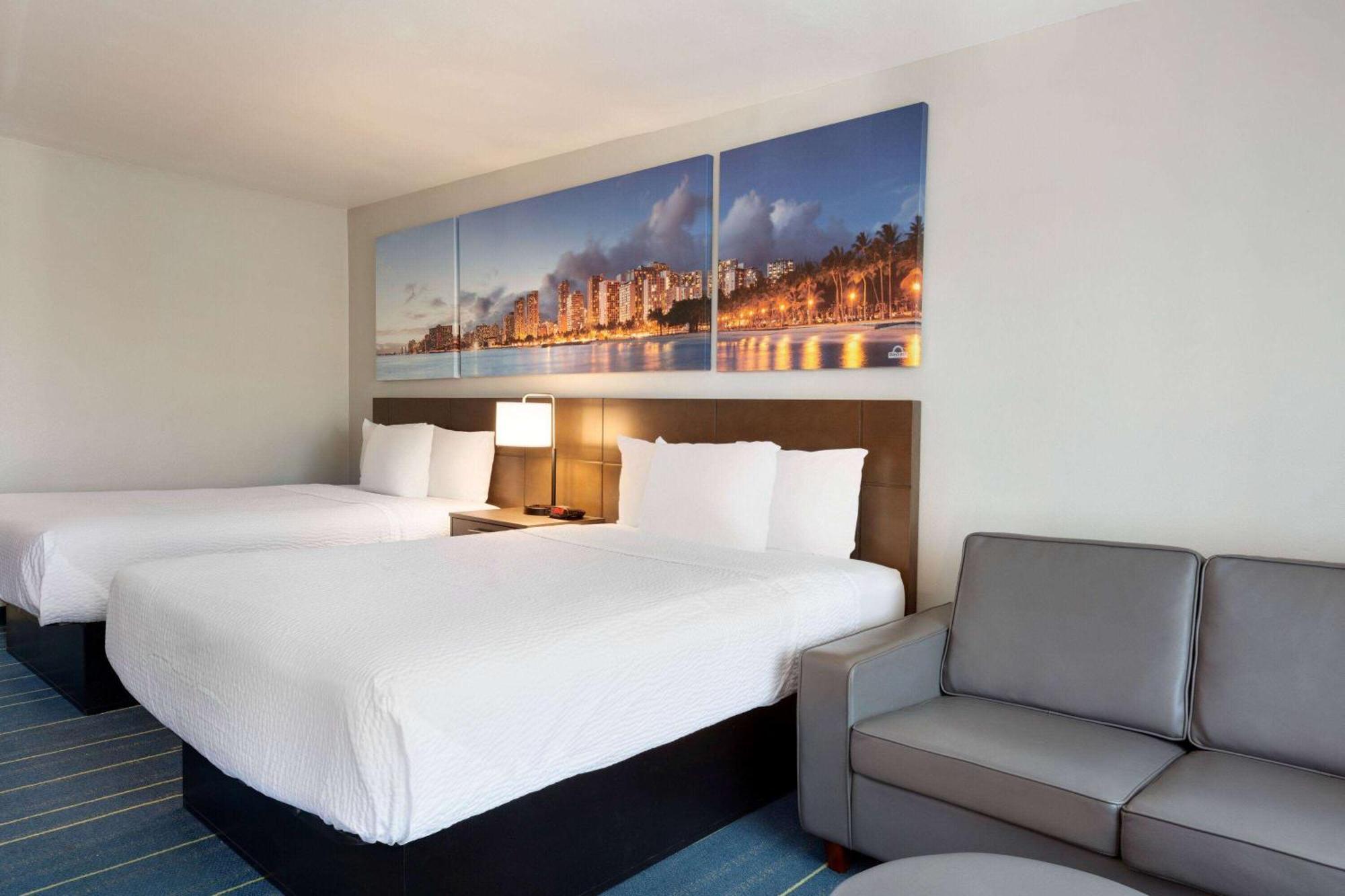 Motel Days & By Wyndham At Disneyland Park Anaheim