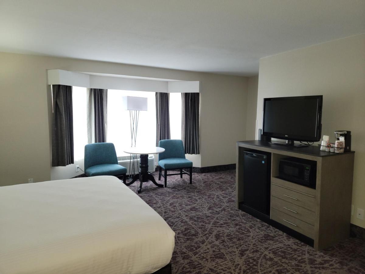 Grand Legacy At The Park Hotel Anaheim