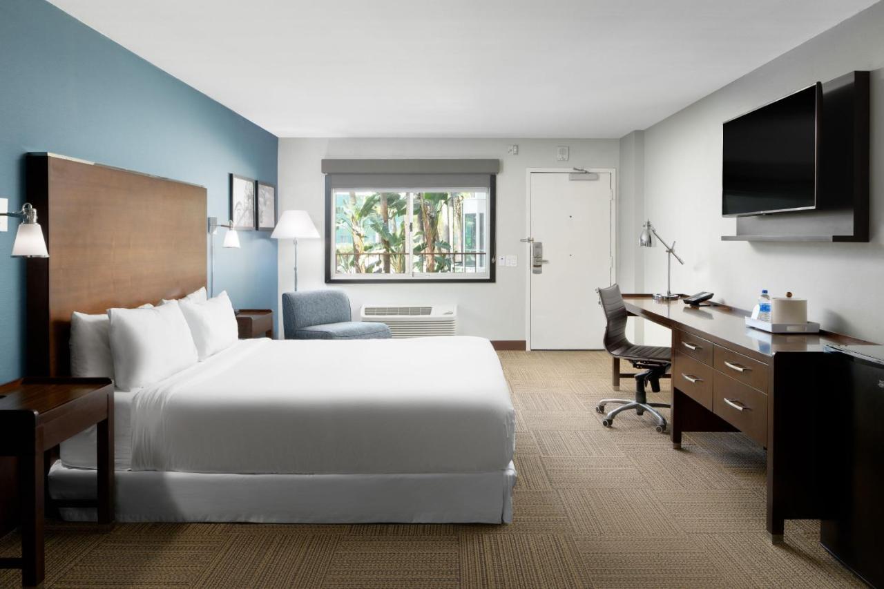 Hotel Four Points By Sheraton 4*