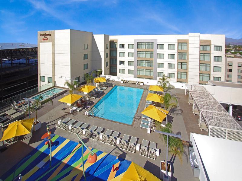 Hotel By Marriott At Resort/convention Center 3*