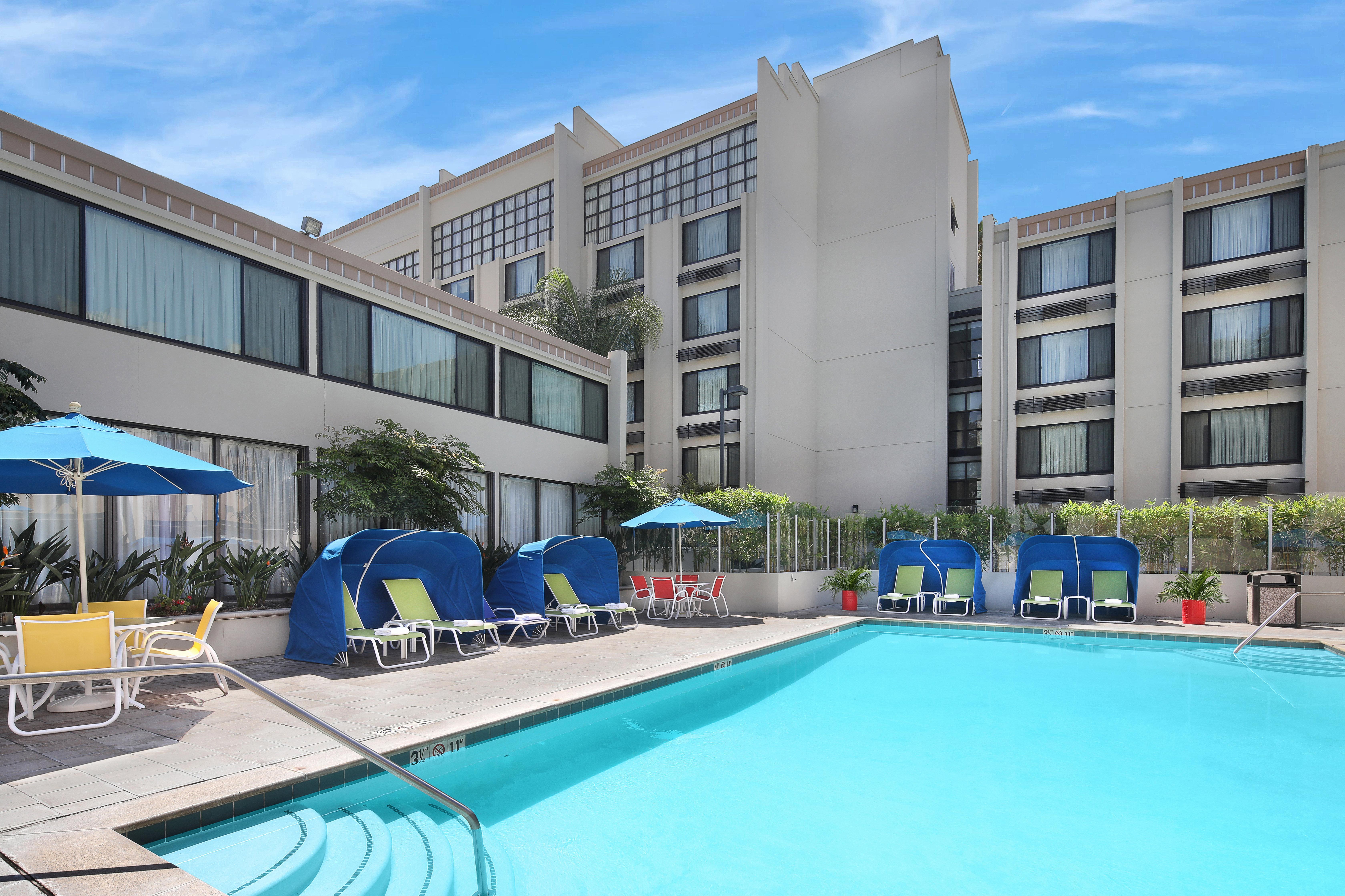 Resort & By Ihg