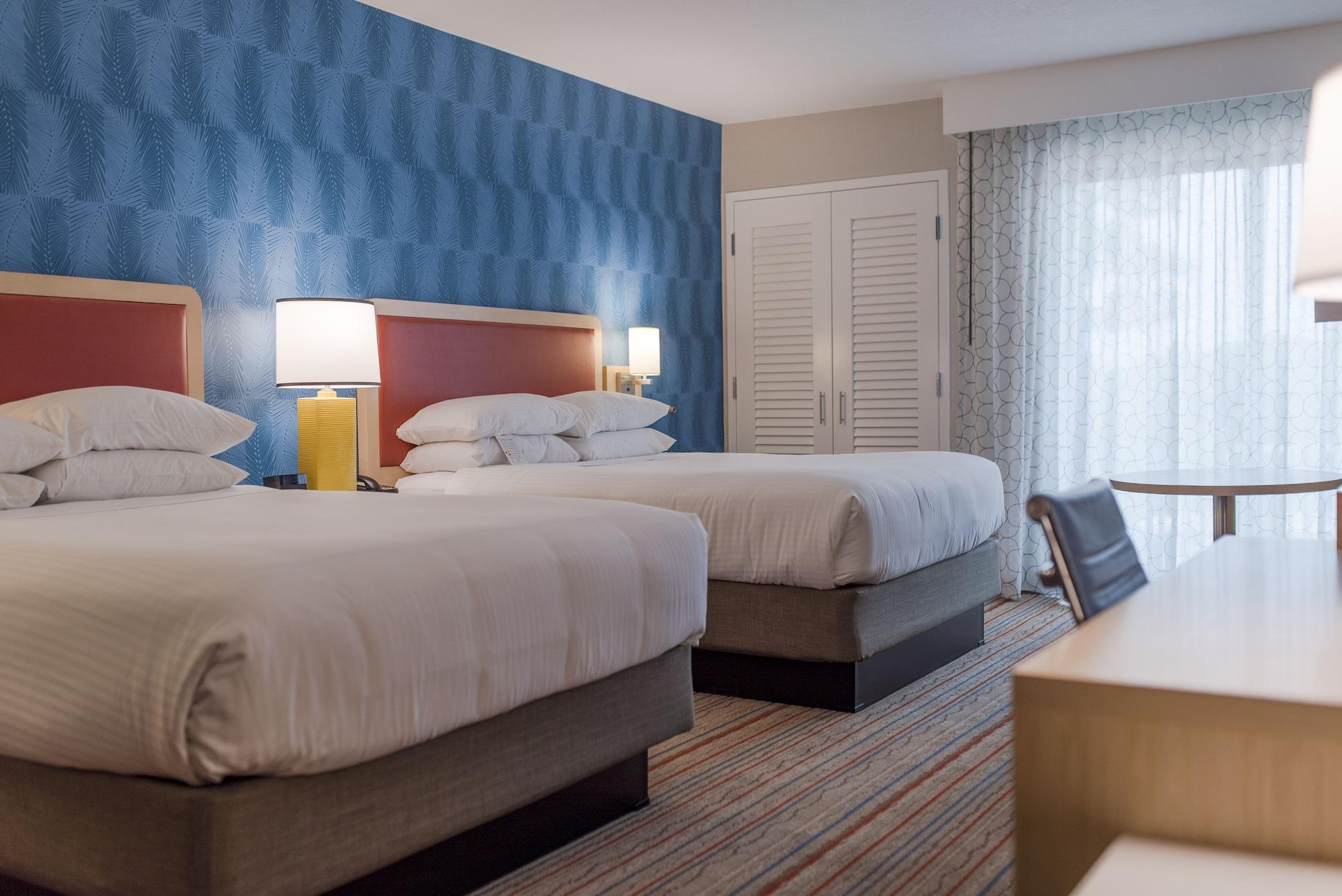 Hotel Howard Johnson By Wyndham & Water Playground