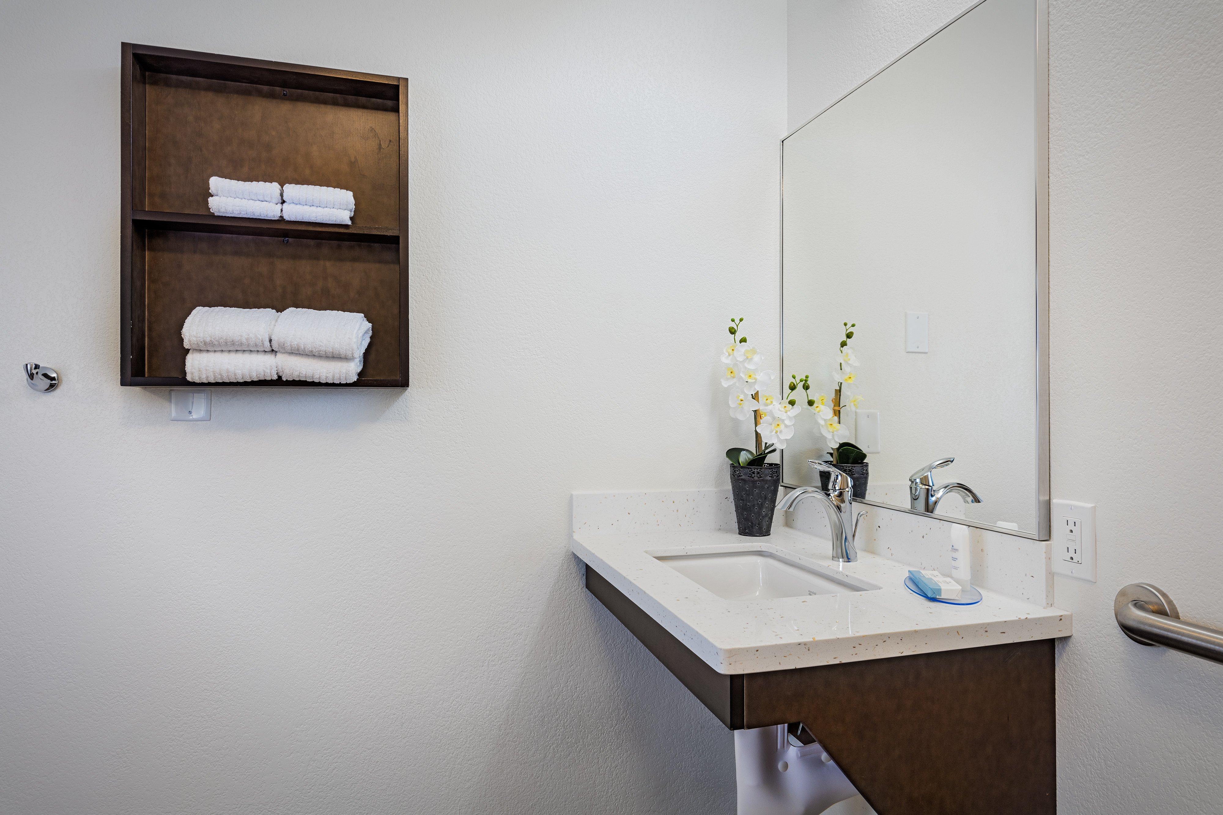 Candlewood - Area By Ihg Hotel 3*