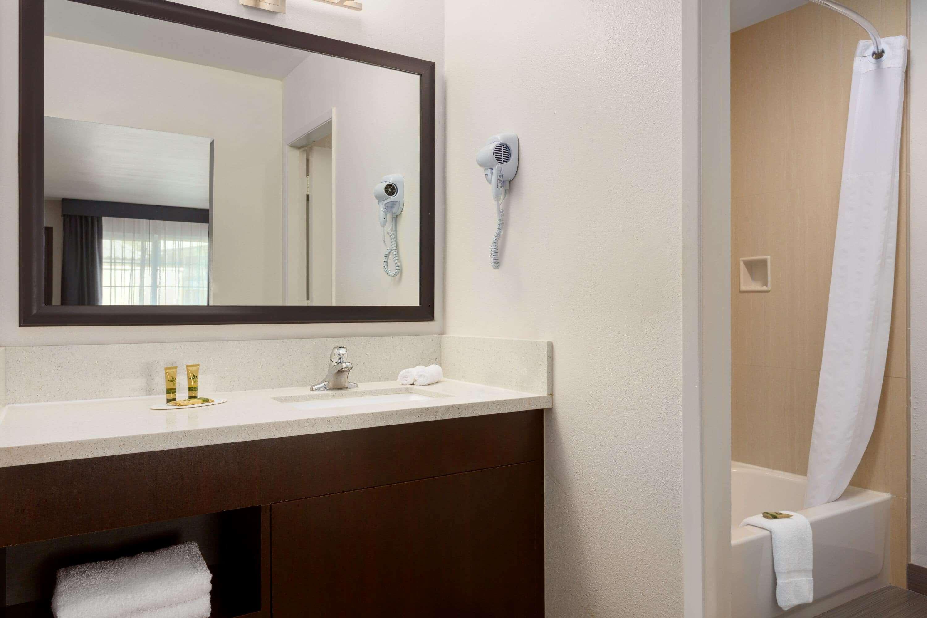 Motel Days & By Wyndham At Disneyland Park