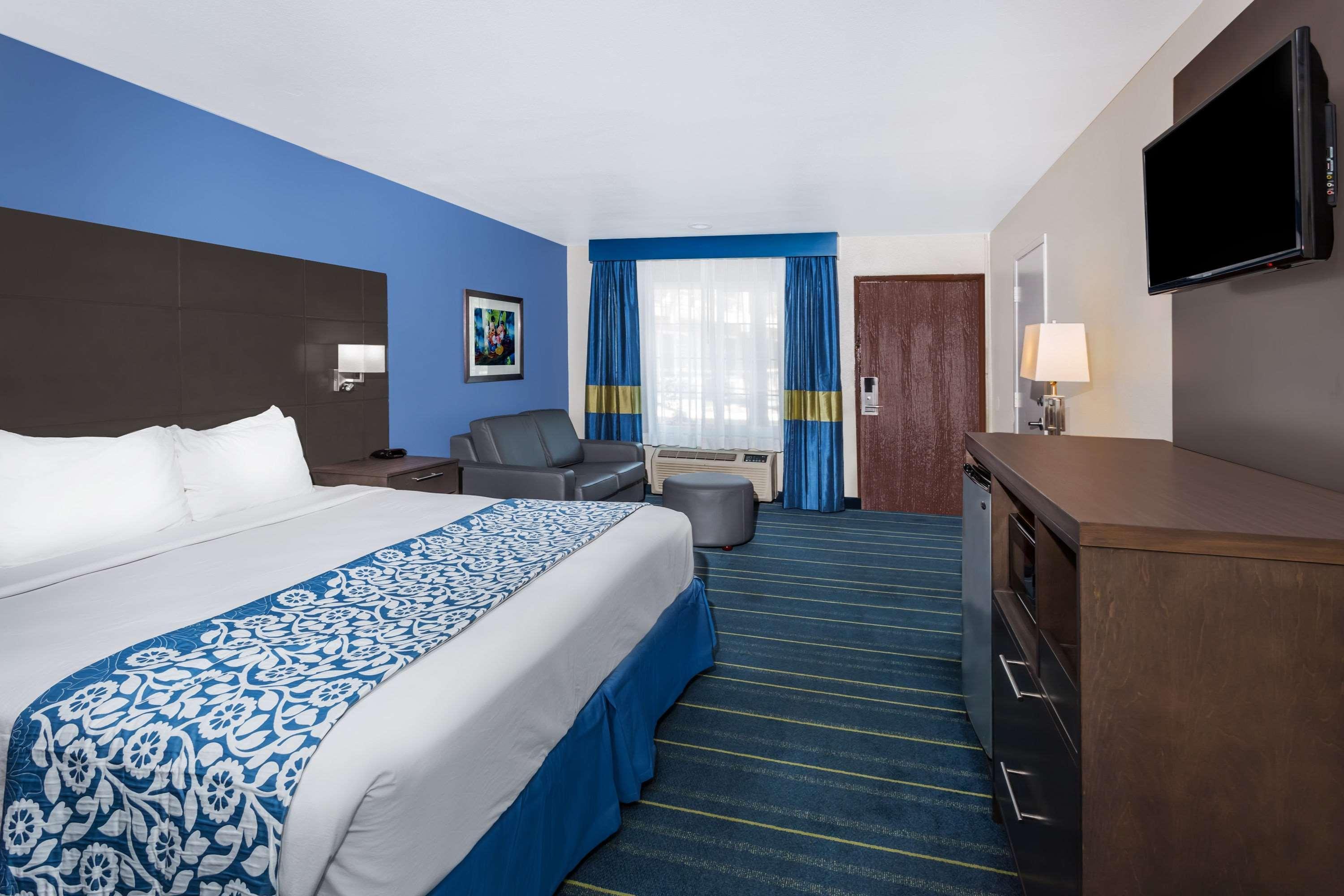 Days & By Wyndham At Disneyland Park Anaheim