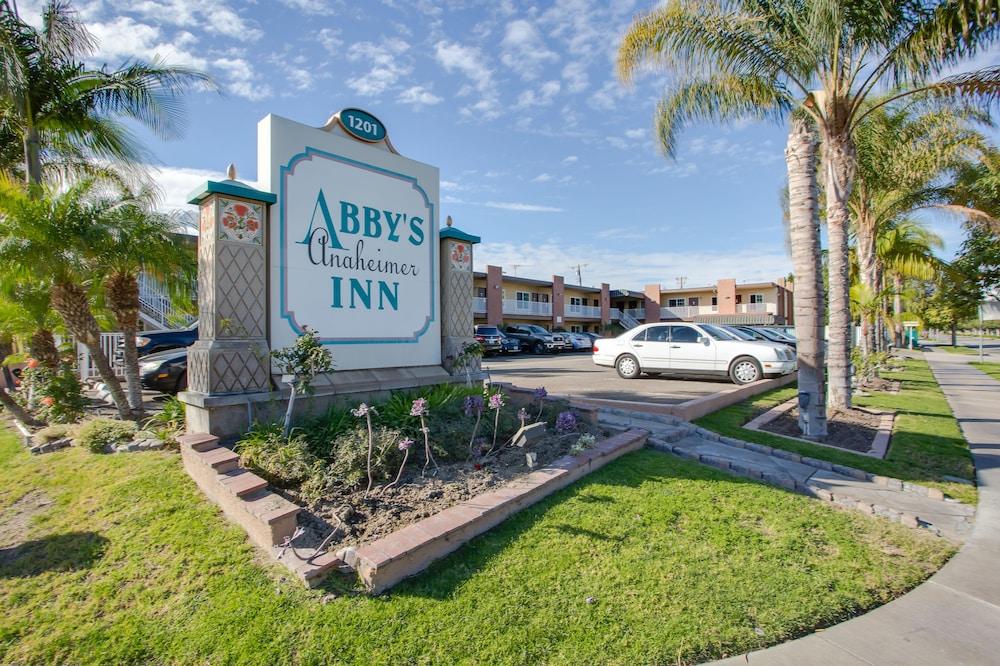 Abby's Anaheimer - Across Disneyland Park Anaheim
