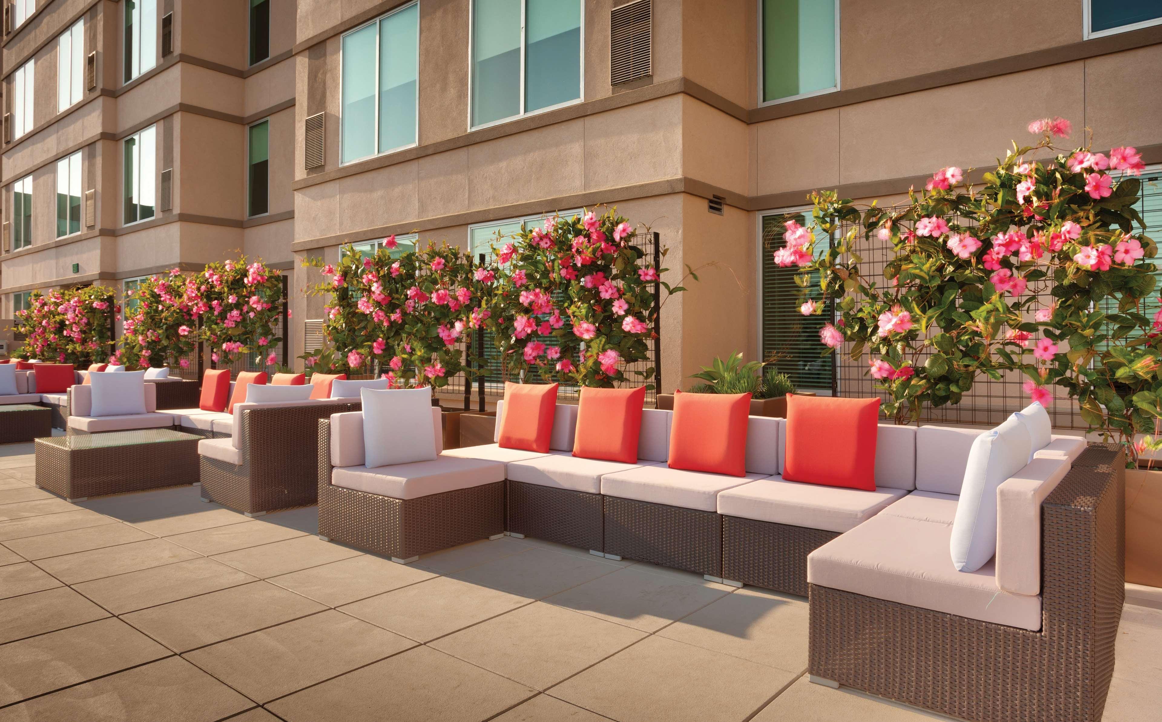 Hyatt House At Resort/convention Center 3*