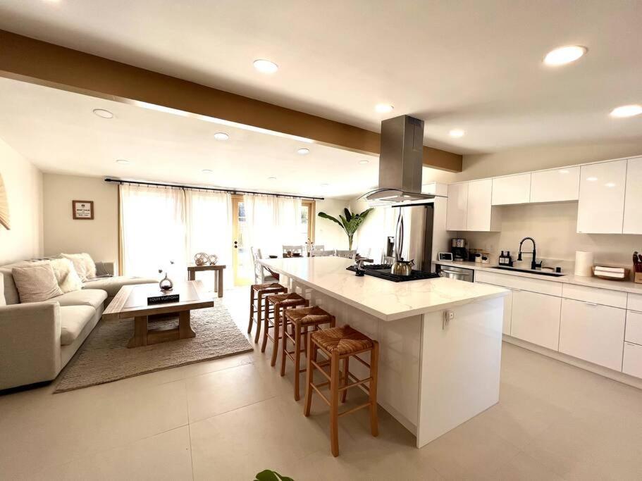 Holiday home Luxury 4br- Disney, Convention, Beaches Anaheim