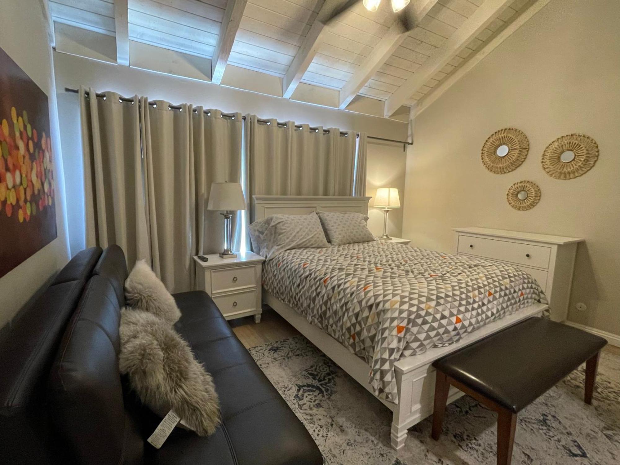 Magical Xcape: Disney-adjacent Retreat With Pools And Holiday home
