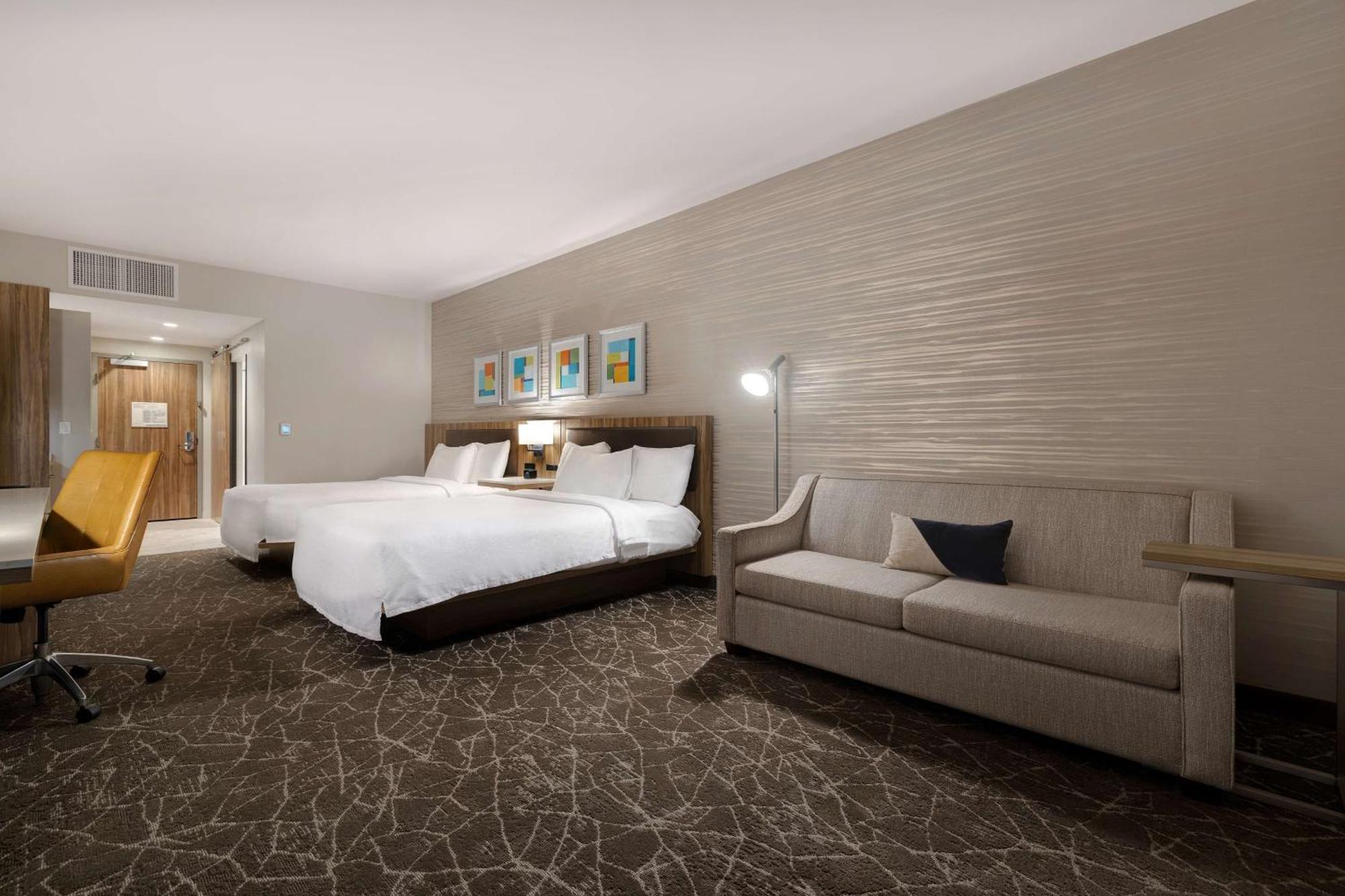 Hotel Hilton Garden 3*